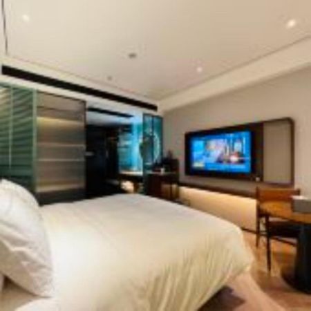 Hangzhou West Lake Milan Hotel - Ten Minutes Walk To The West Lake エクステリア 写真